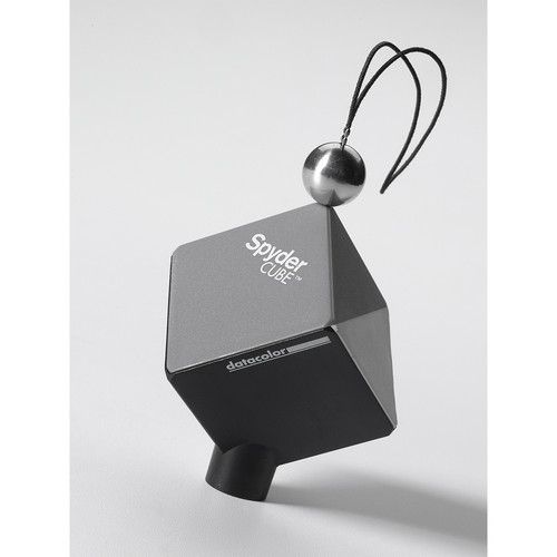 Cân chỉnh ánh sáng hậu kỳ Datacolor SpyderCUBE