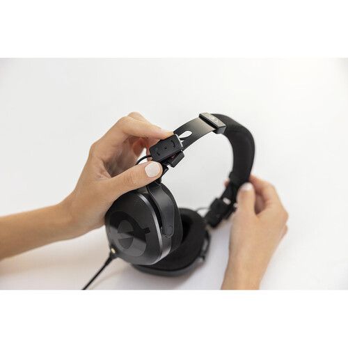 Tai nghe Rode NTH-100 Over Ear Headphones - Bảo hành 12 tháng