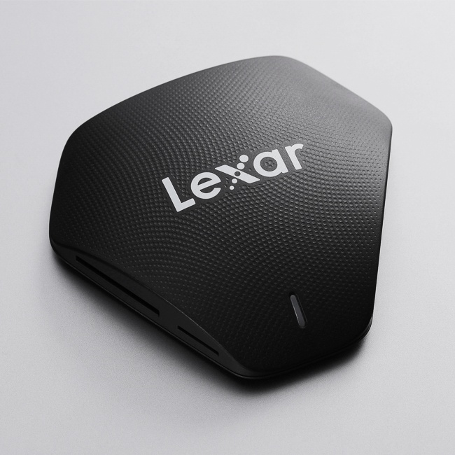 Đầu đọc thẻ Lexar Professional USB 3.1 Multi-Card Reader 3-in-1 Reader (cổng USB-C)