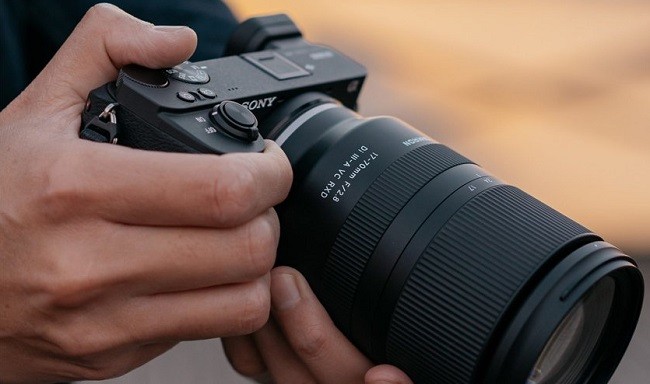 Tamron 17-70mm f/2.8 Di III-A VC RXD for Sony