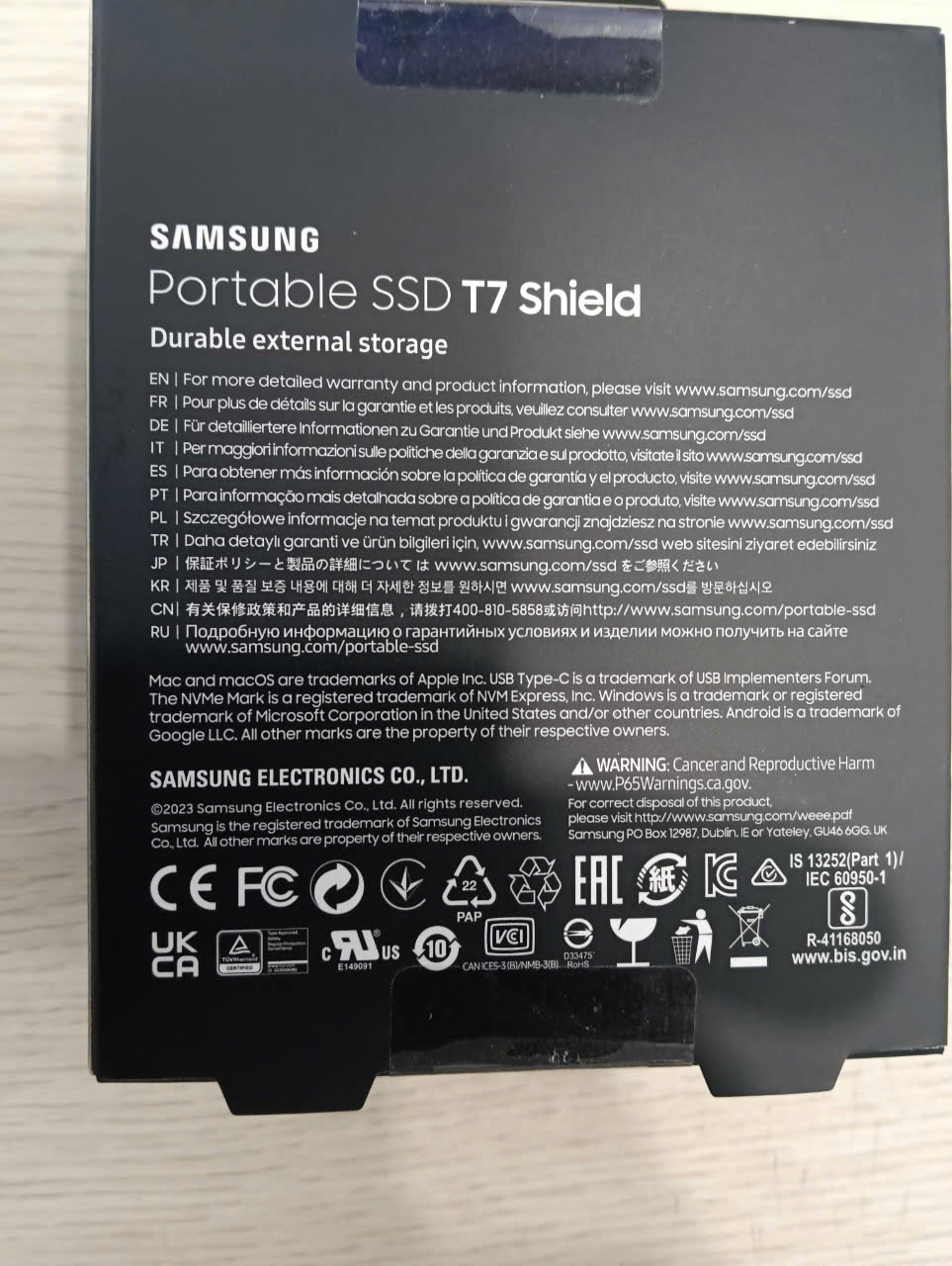 Ổ cứng di động SSD 1TB Samsung T7 Shield - 1050MB/s