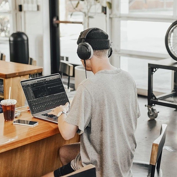 Tai nghe kiểm âm phòng thu Beyerdynamic DT 900 Pro X - chính hãng