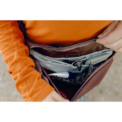 Peak Design Outdoor Sling (Eclipse, 2L)