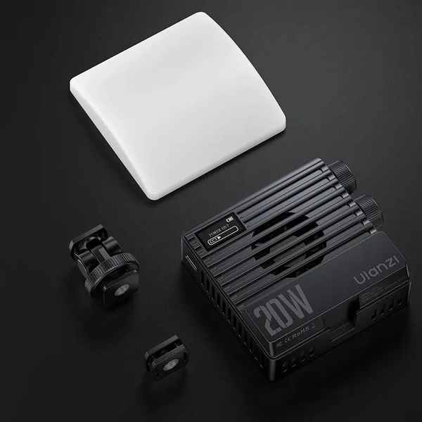 Đèn trợ sáng RGB tích hợp quạt tản nhiệt Ulanzi LE20 công suất 20W chính hãng