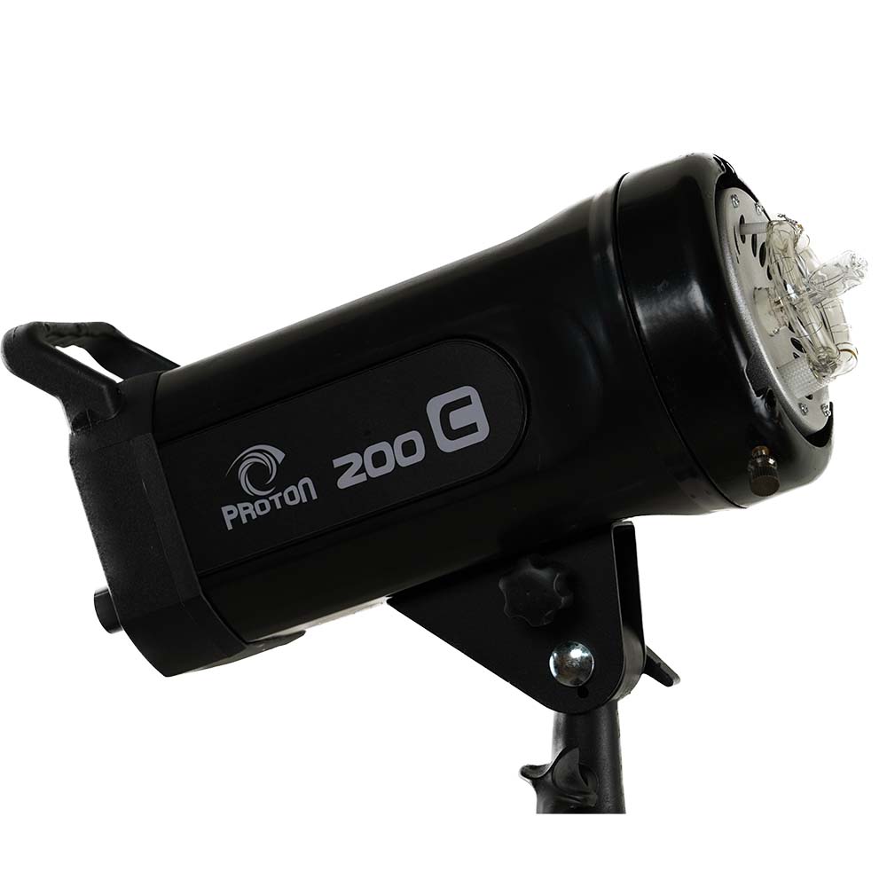 Đèn flash studio Proton 200C
