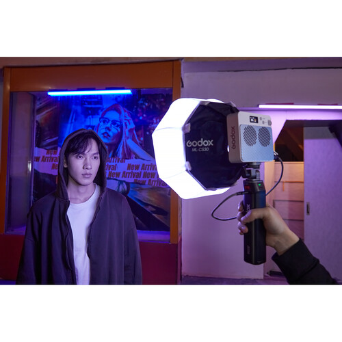 Đèn led Godox ML100R RGB Portable - Bảo hành 12 tháng