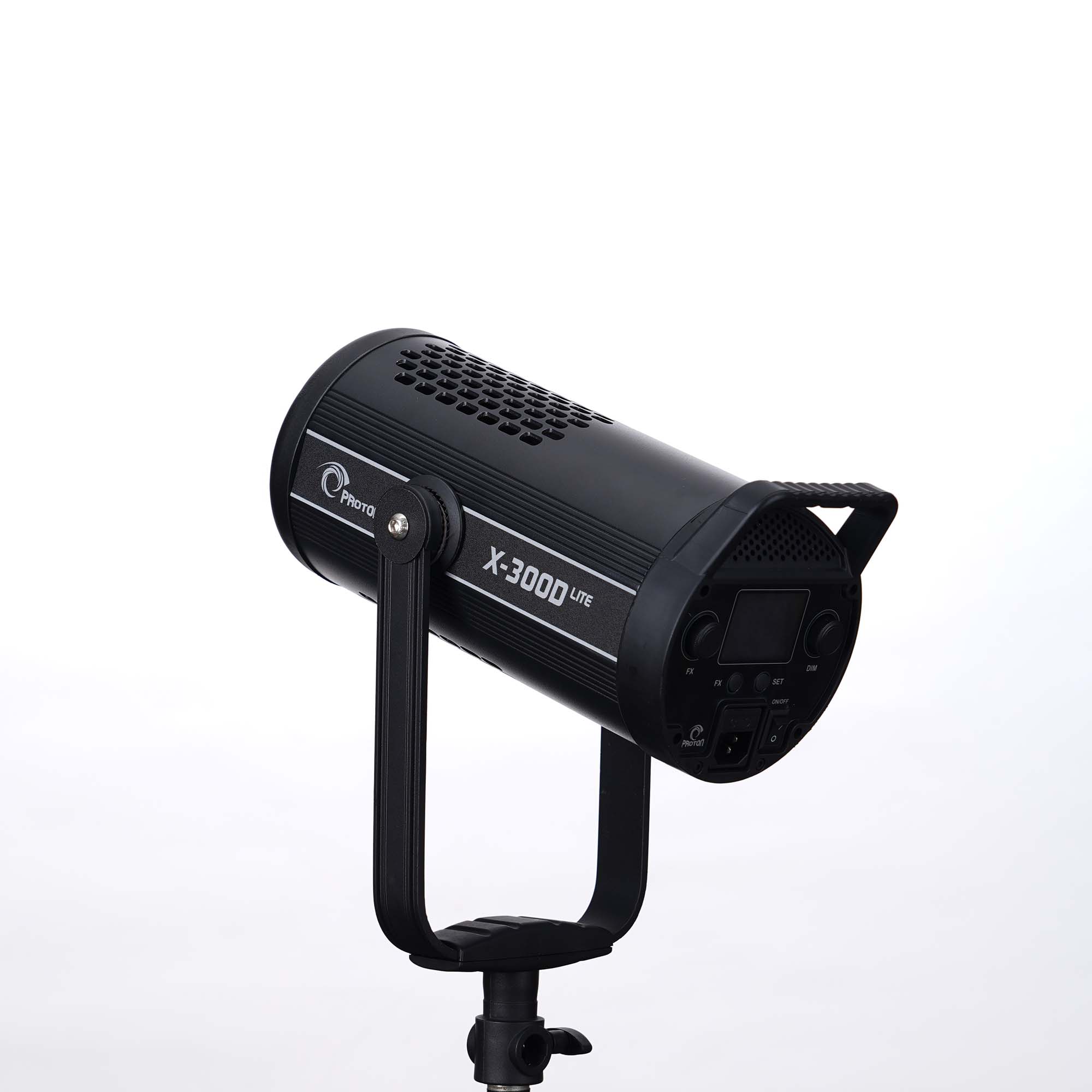 Đèn led Proton Xlite X-300D 5600K