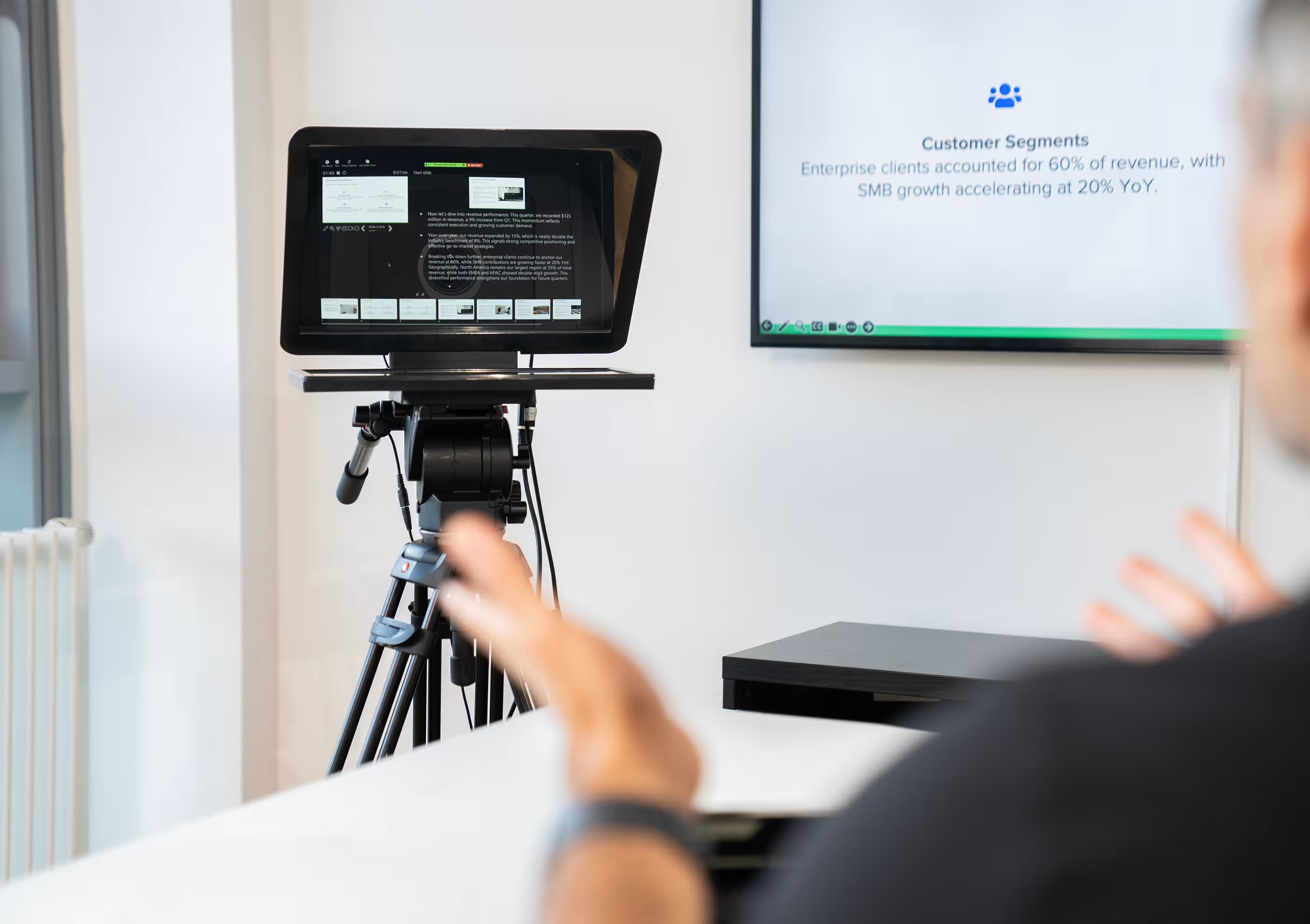 Máy nhắc chữ Elgato Prompter XL 15.6 inch - 10WAG9901 - bảo hành 24 tháng