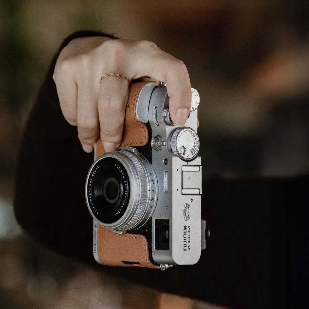 PGYTECH Leather Camera Case cho máy ảnh FUJIFILM X100 VI