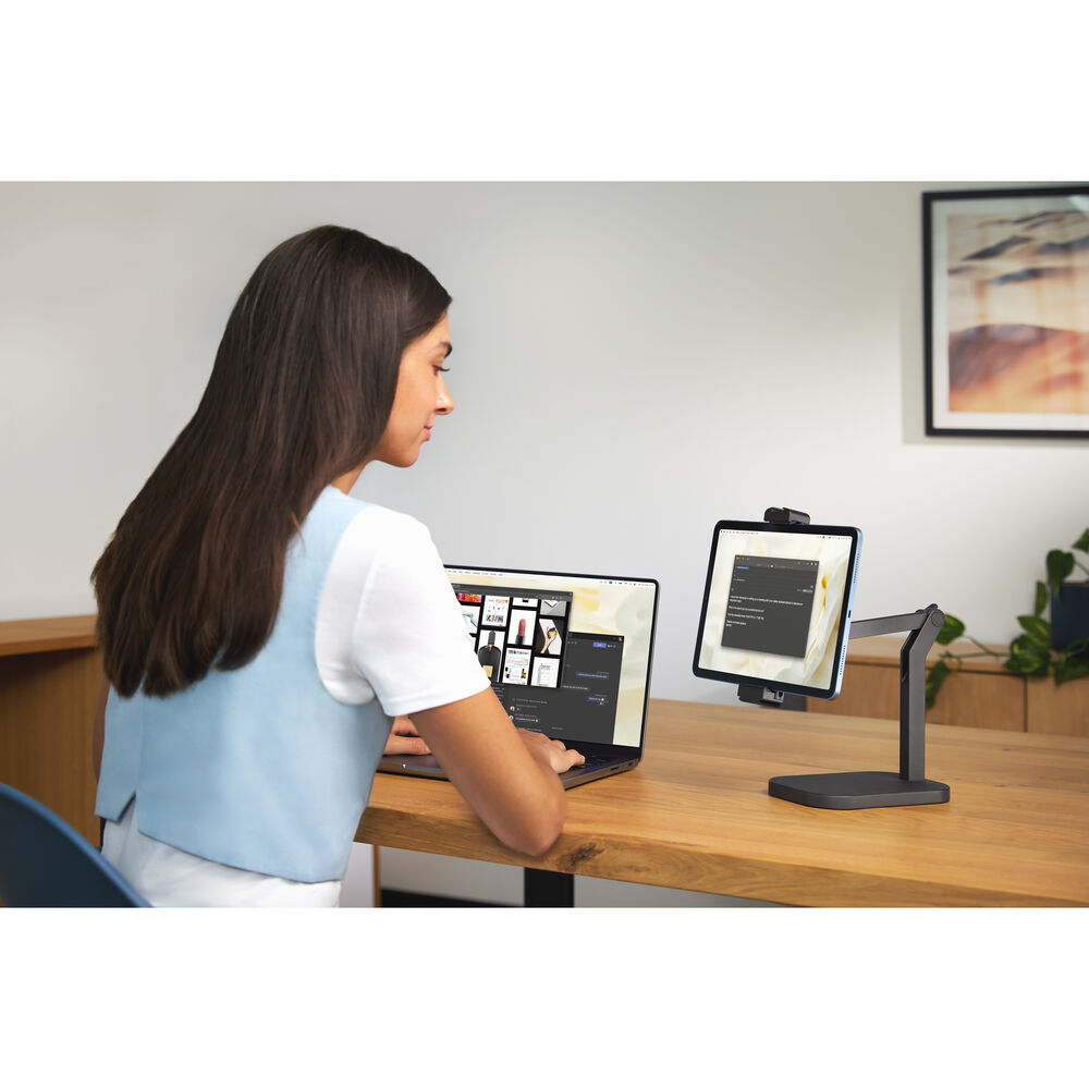 Elgato Wave Desk Stand- 10AAU9901-13.jpg