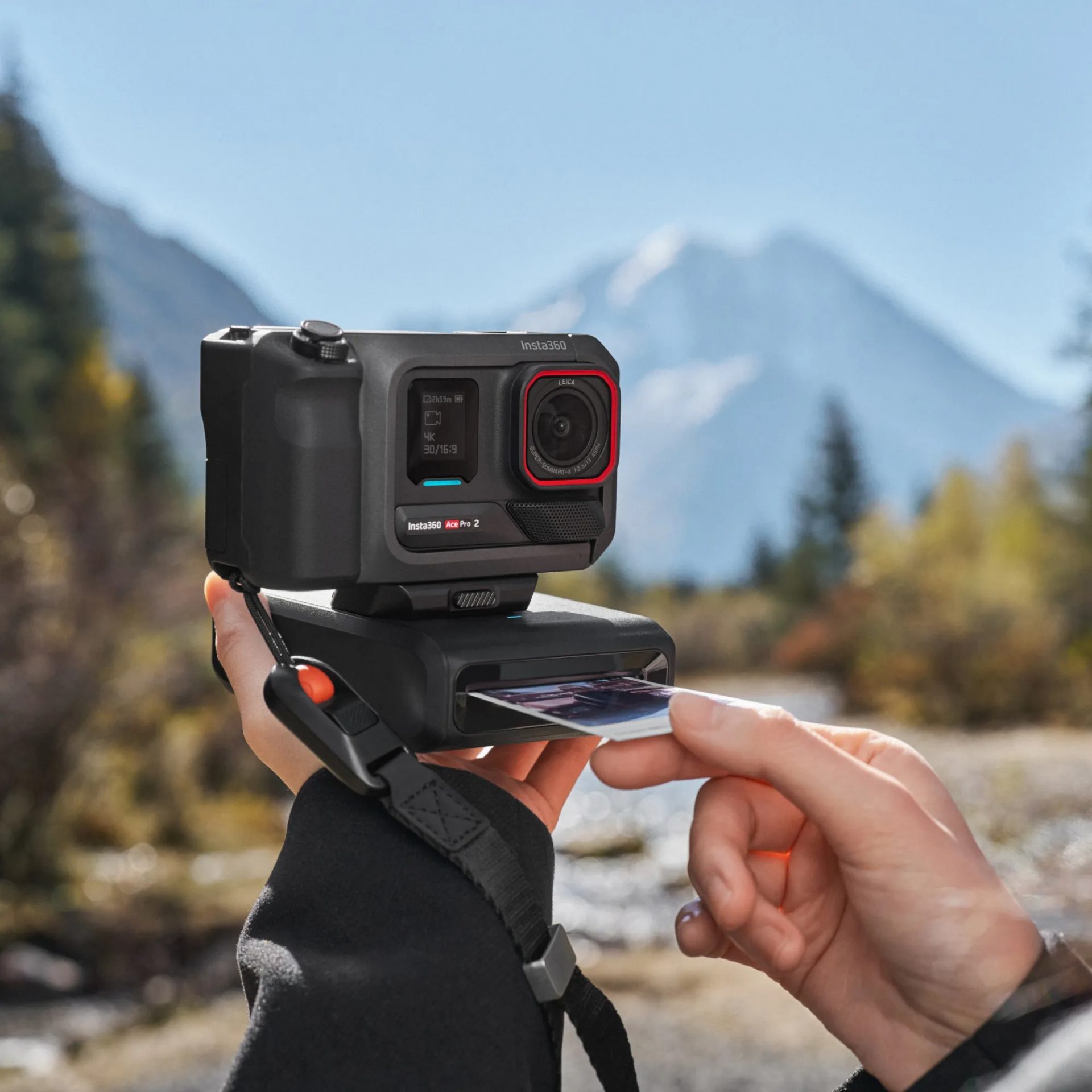 Insta360-Ace-Pro-2-Flash-Print-Bundle-14.jpg?v=1781235280