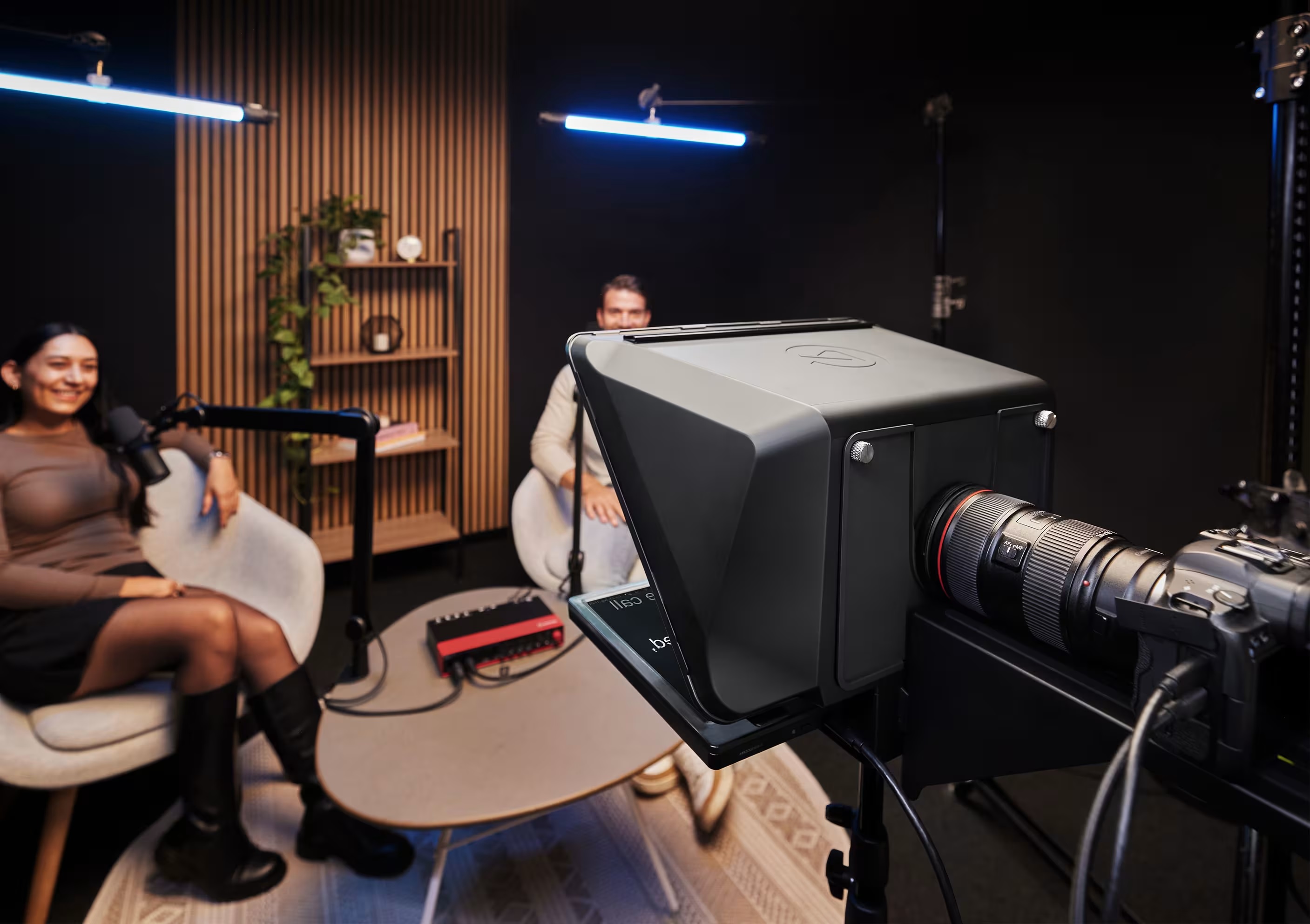 May-nhac-chu-Elgato-Prompter-XL-10WAG9901-bao-hanh-24-thang-7.jpg?v=1776227261