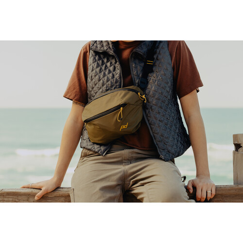 Tui-deo-Peak-Design-Outdoor-Sling-7L-14.jpg?v=1781601673