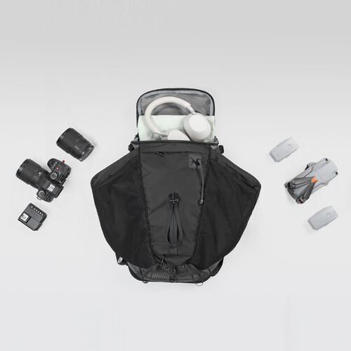 Ulanzi TP01 Travel Photography Backpack (Black, 25L)-23.jpg