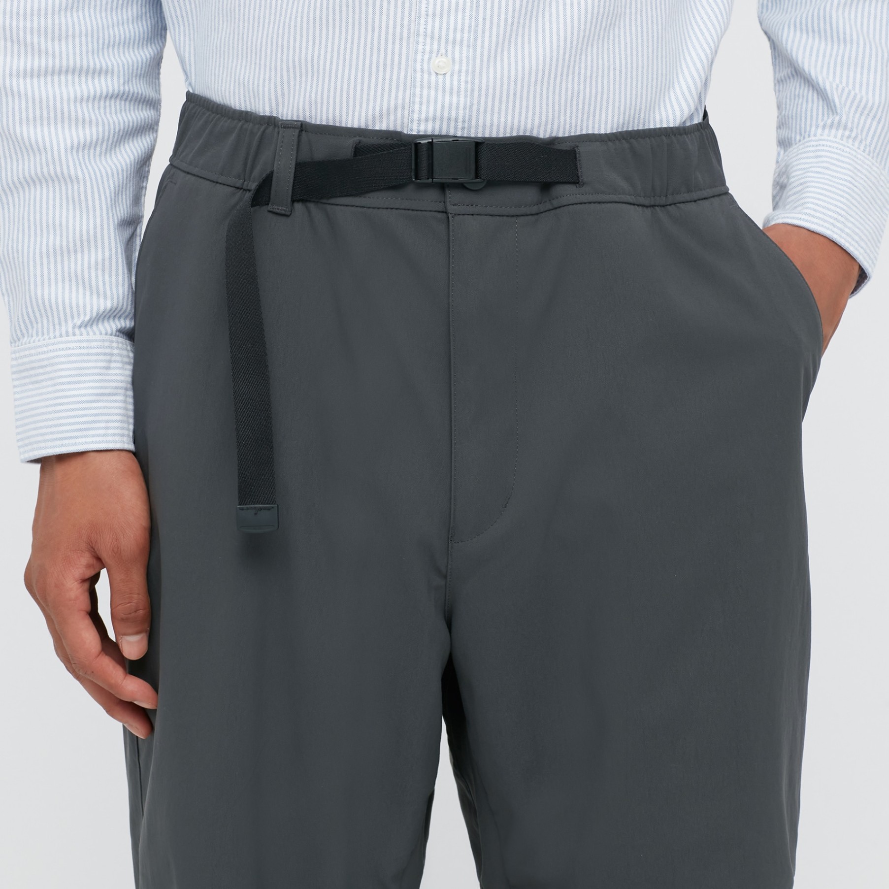 UNIQLO (L) Nylon Utility Geared Pants (3D Cut) Grey, Men's Fashion