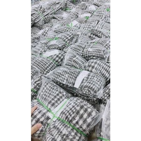 CHÂN VÁY DẠ KẺ PHỐI VIỀN
