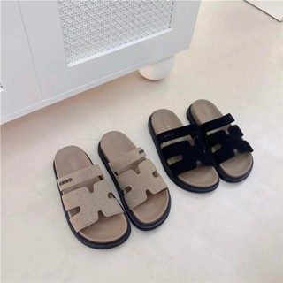 DÉP QUAI NGANG DA LÌ MIU MIU - Đen - 39