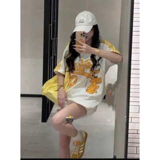 ÁO PHÔNG CỔ V MÀU VÀNG SỐ 00 - Trắng