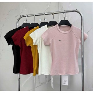 ÁO ÔM BODY XƯỚC CỔ TRÒN CÓ MÁC
