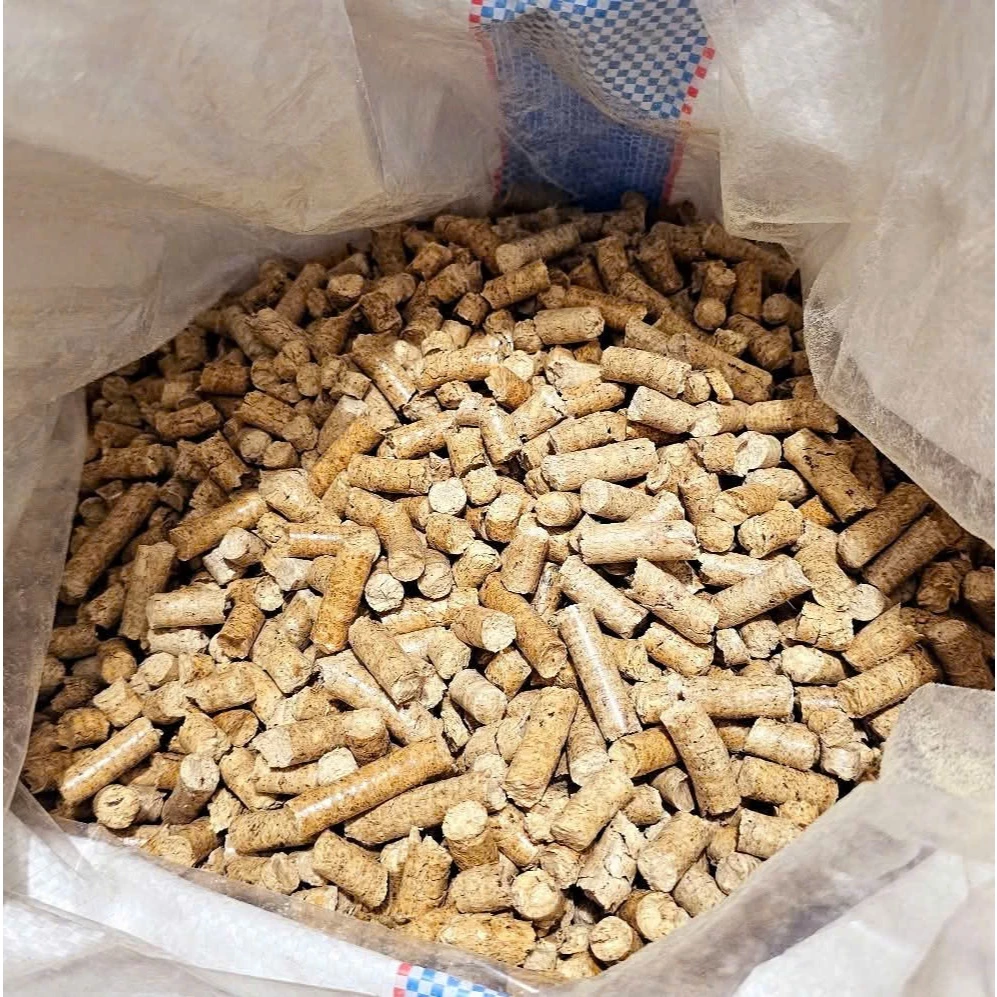 Gỗ Nén Lót Chuồng Cho Thỏ Và Bọ Ú 2kg