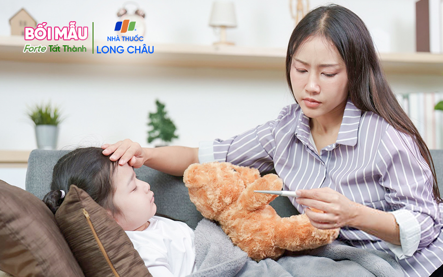 Ho ở trẻ nhỏ theo từng giai đoạn: Cha mẹ cần hiểu gì để chăm sóc đúng?