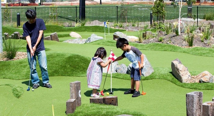 Những điều bạn cần biết khi thi công sân golf mini