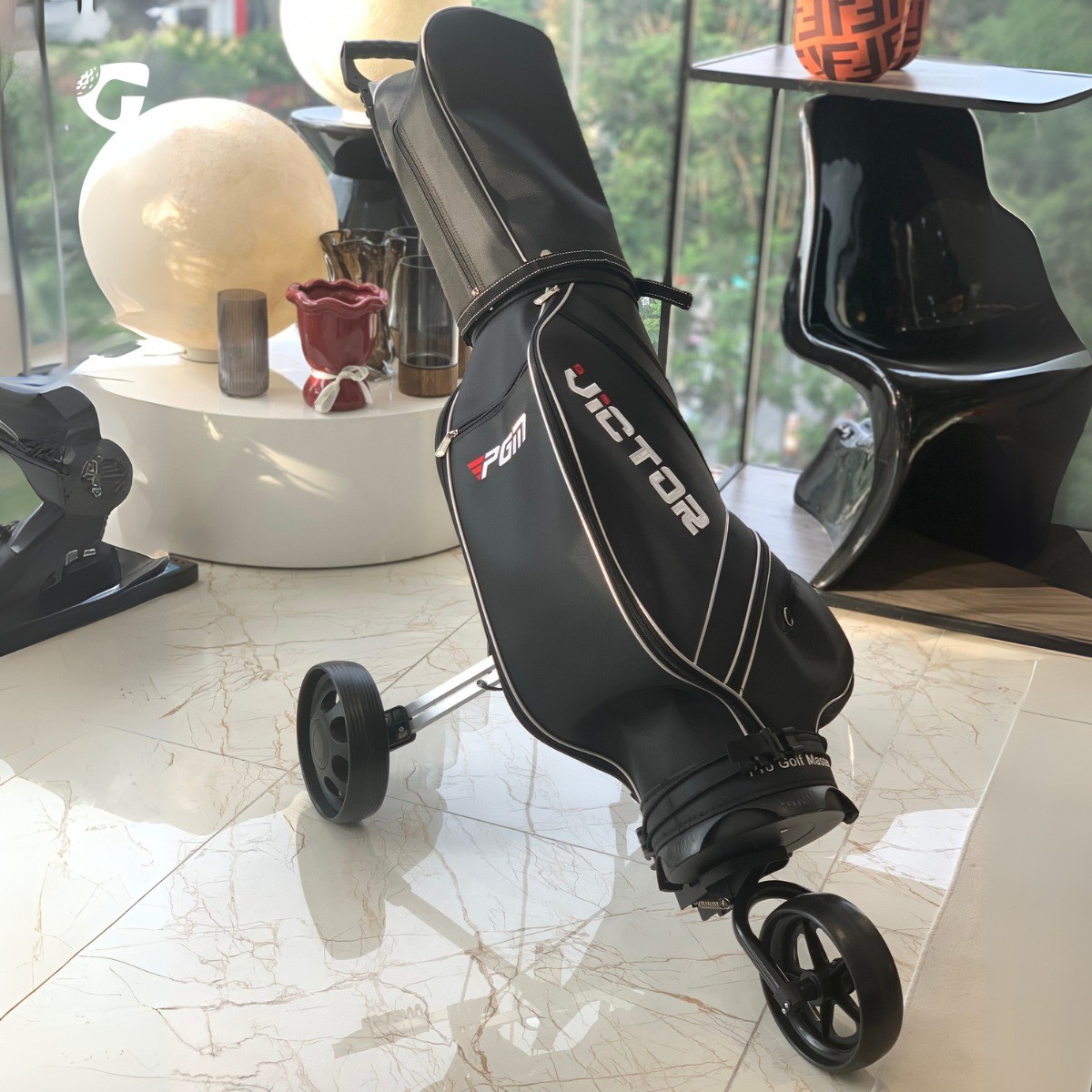 Golf Gear cung cấp xe đẩy túi golf số lượng lớn - Giá cạnh tranh, đầy đủ VAT