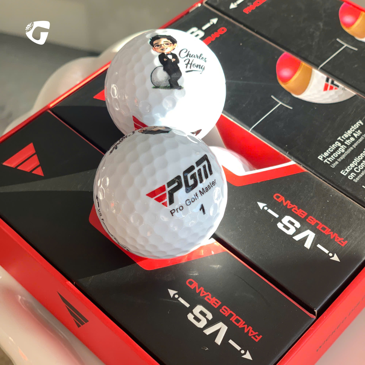 Golf-Gear-nhan-in-bong-tu-mot-hop-Qua-tang-golf-doc-ban--2.png