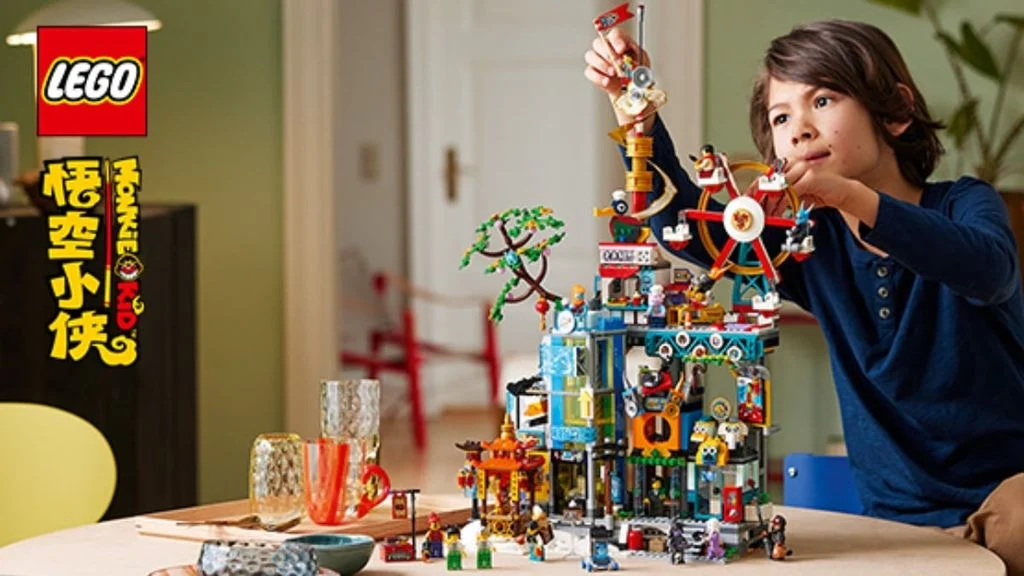 Kham-Pha-LEGO-Monkie-Kid-Thanh-Pho-Metropolis-Chi-Tiet-Nhat-1.webp