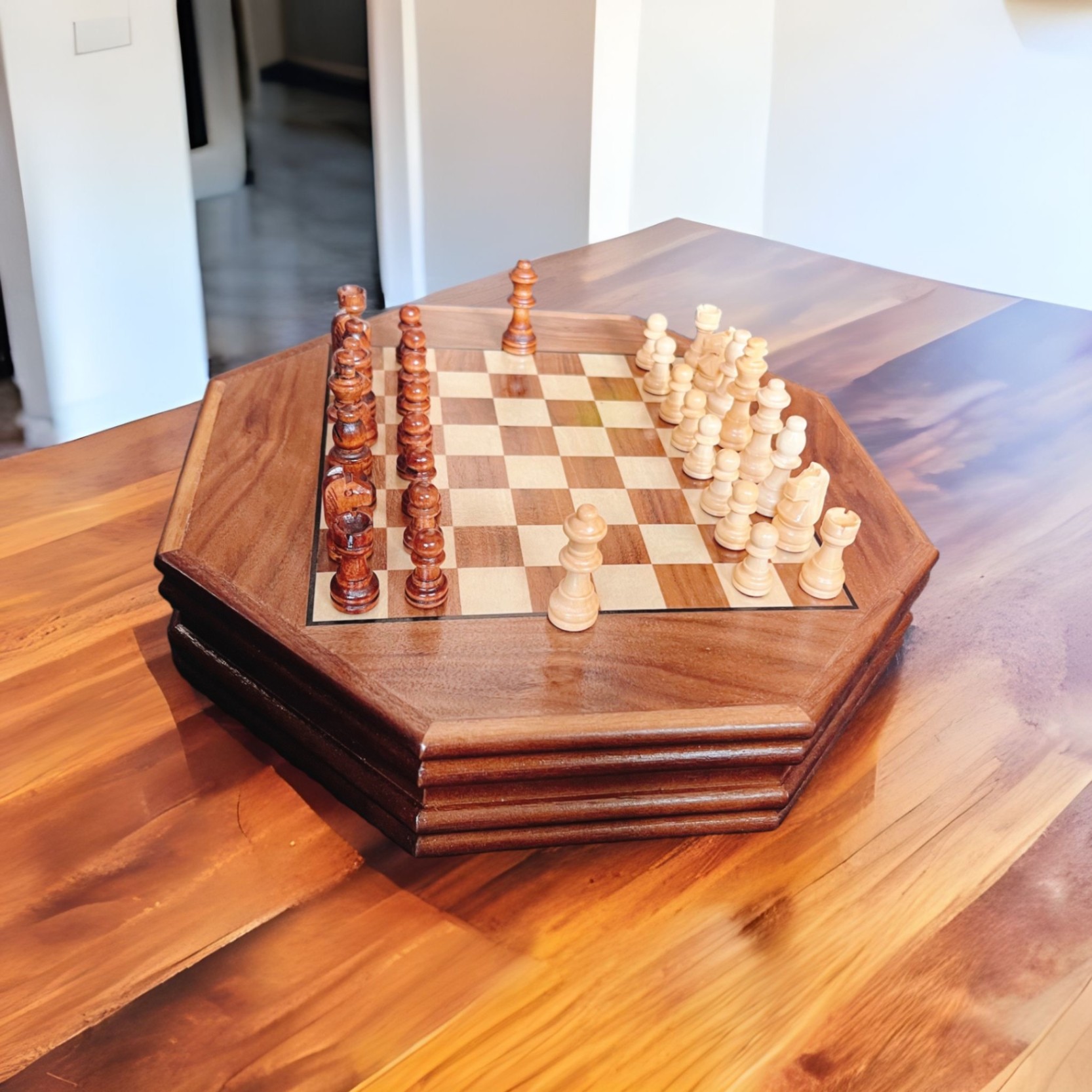 Bộ Cờ Vua Gỗ Nam Châm Cao Cấp Kiểu Dáng Sang Trọng Thiết Kế Hình Bát Giác Cổ Điển Độc Đáo Tặng 02 Hậu