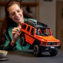 Mô Hình Lắp Ráp Mercedes-Benz G500 Off-Road Tỷ Lệ 1:8