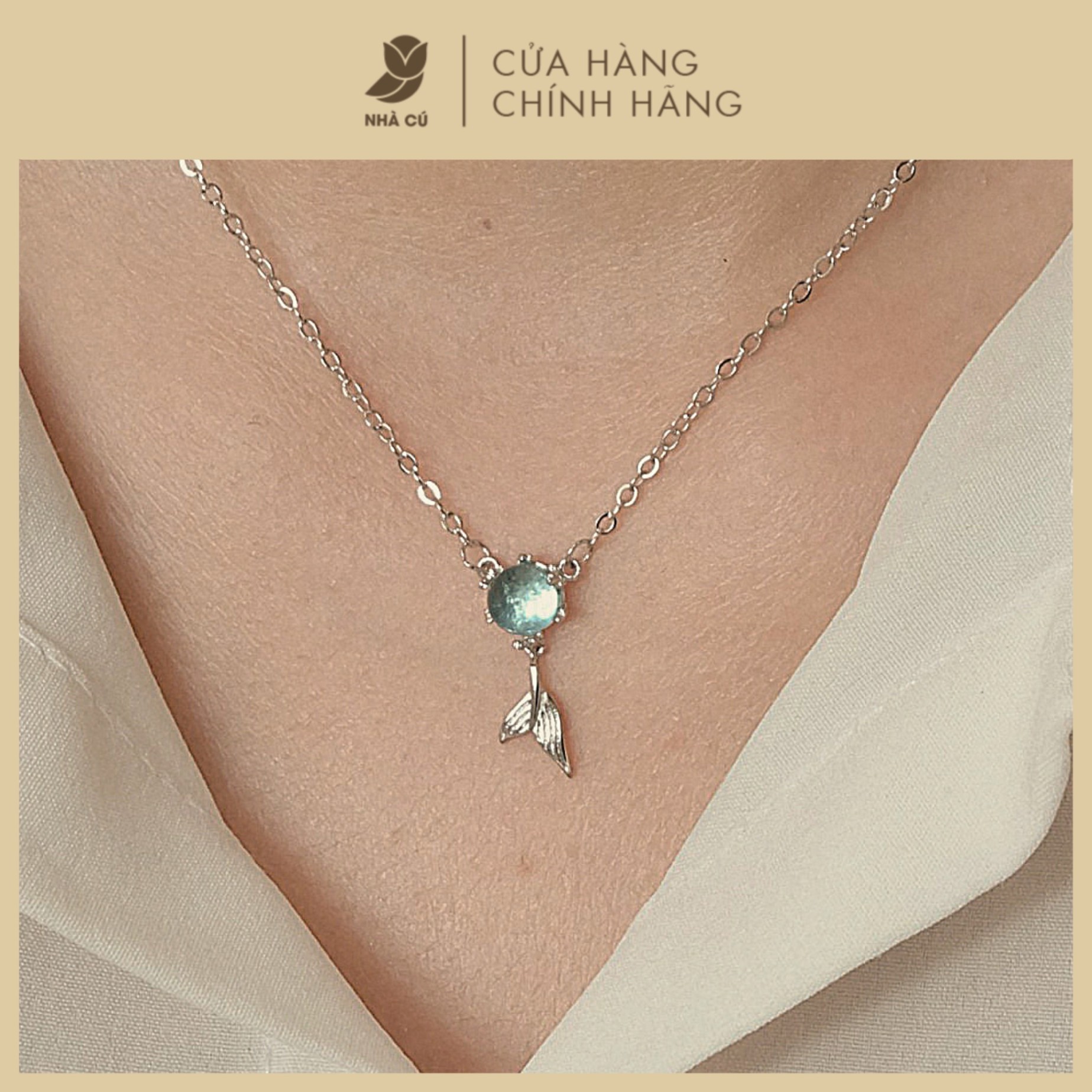 Vòng cổ nữ Nhà Cú đuôi cá ánh xà cừ màu bạc 7136