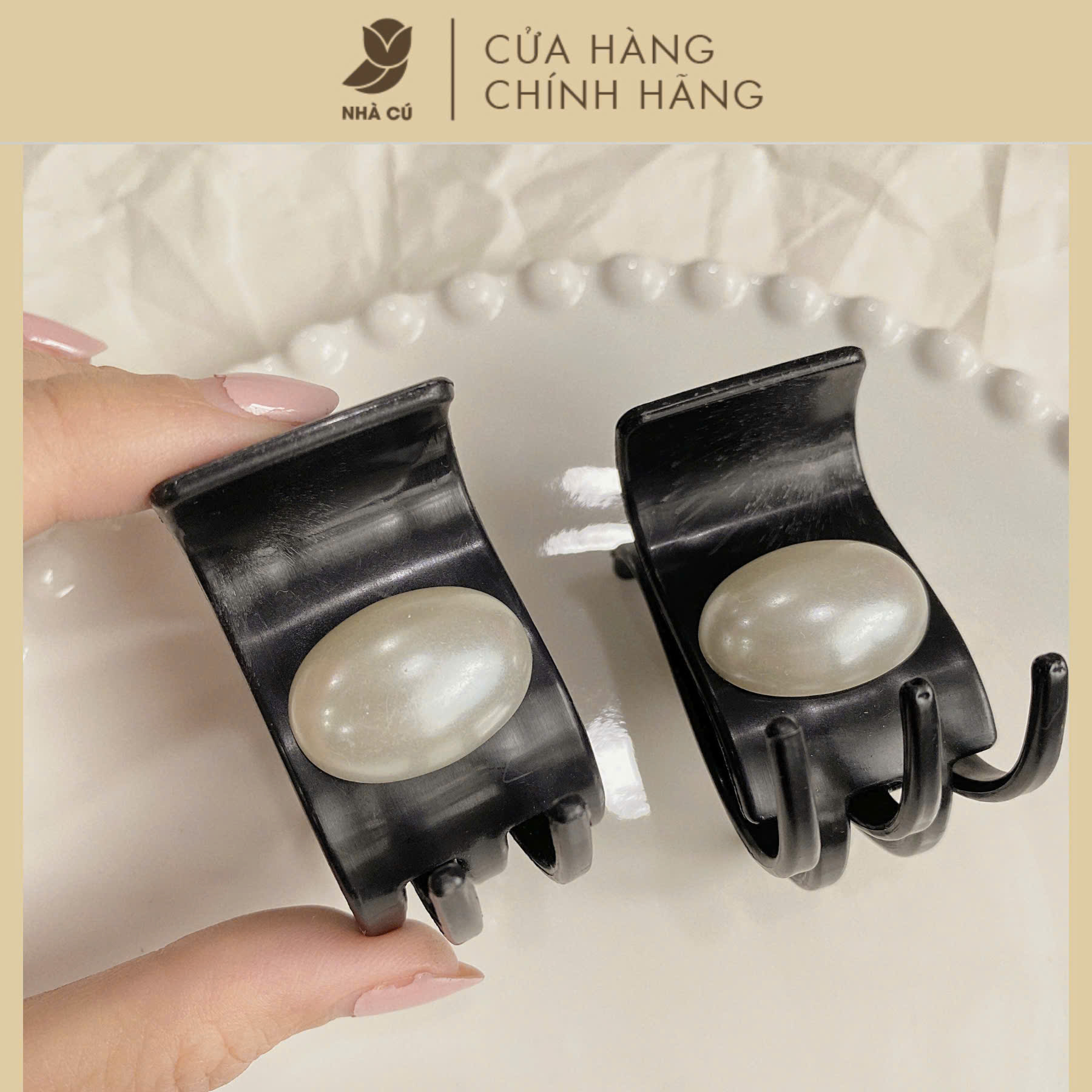 KẸP 5 RĂNG ĐEN CHARM NGỌC