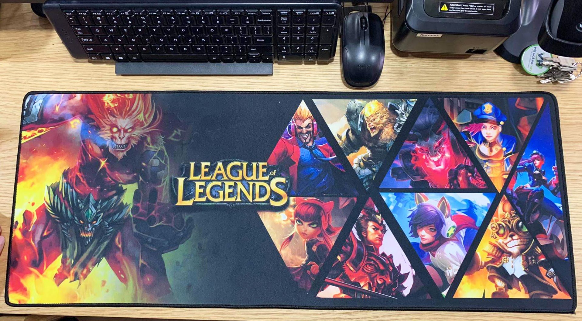 Padmouse Gaming 80x30cm. dày 3mm, sắc nét
