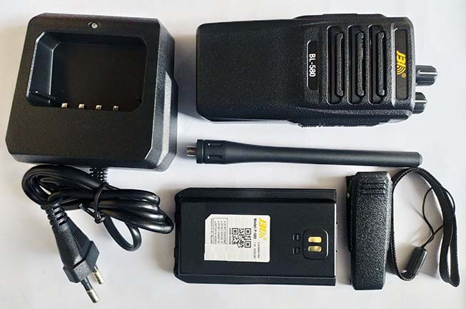 Máy bộ đàm Motorola BL-580