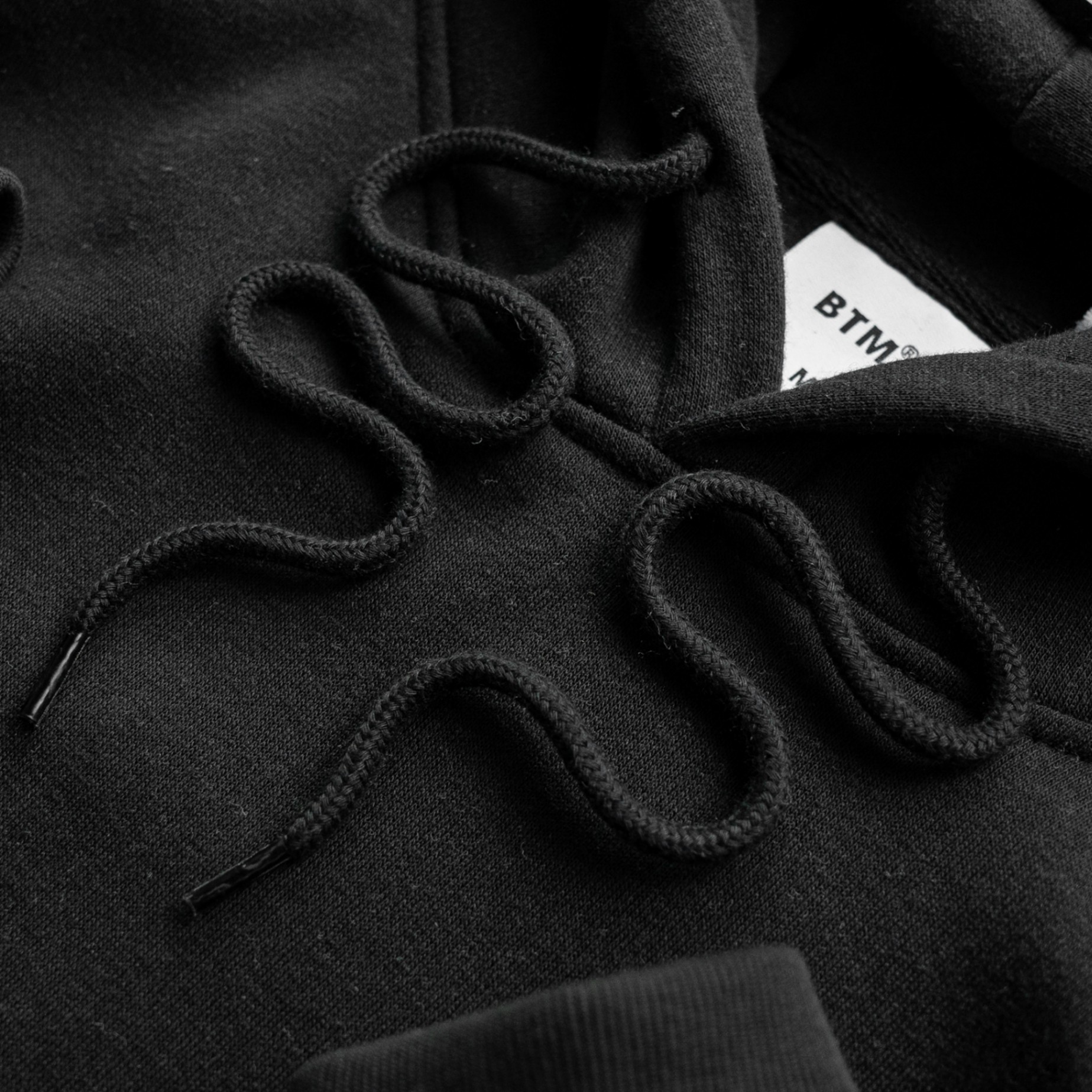 ÁO HOODIE-06-BTM