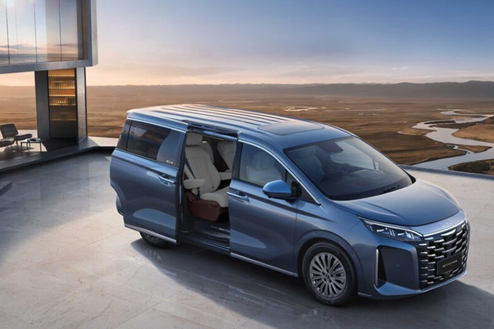 BYD-M9-Hybrid-MPV-cao-cap-danh-cho-gia-dinh-sap-den-Viet-Nam_image.jpg