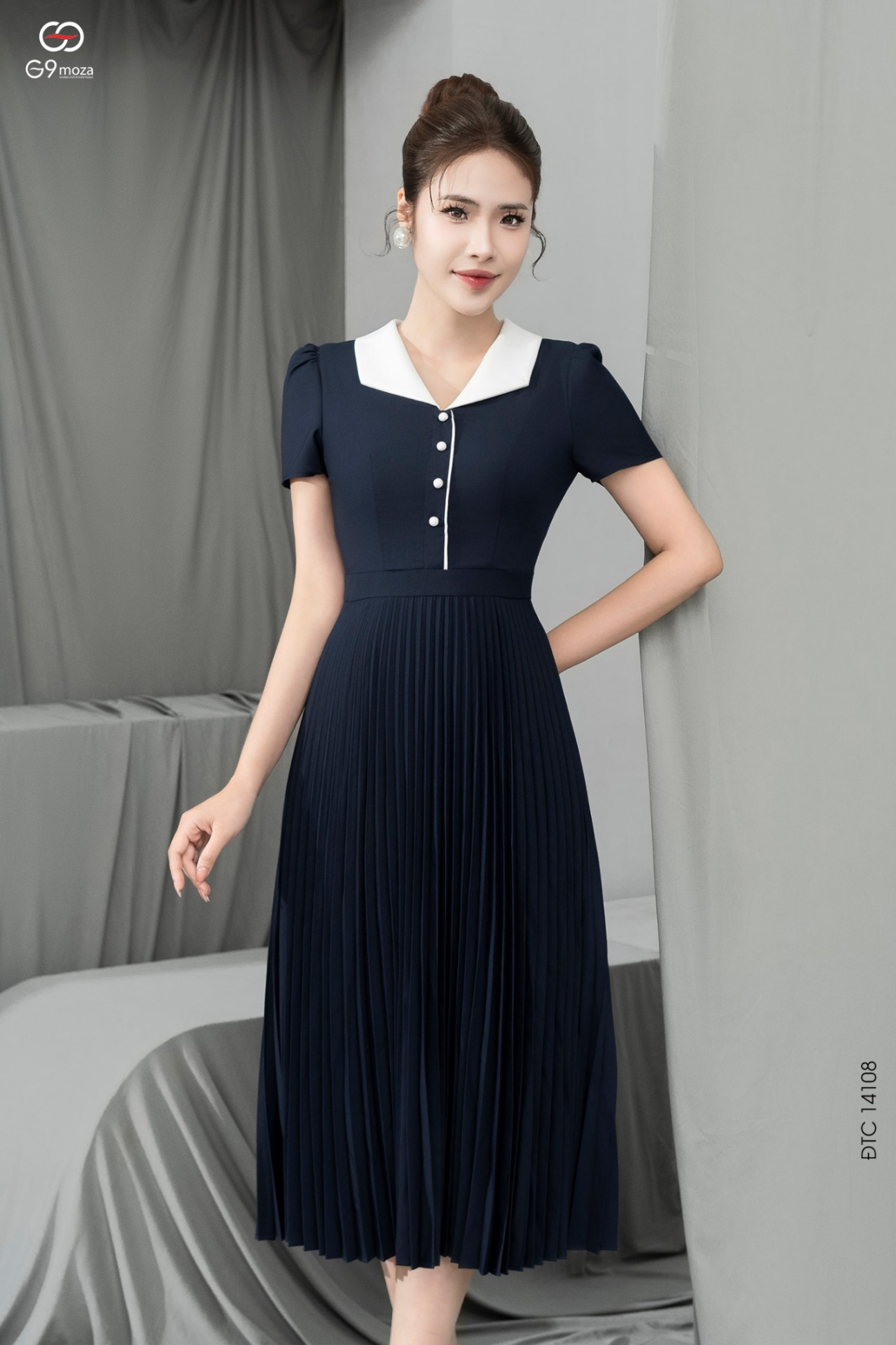 Đầm xếp ly tay ngắn 25S17ĐTCS14108-1