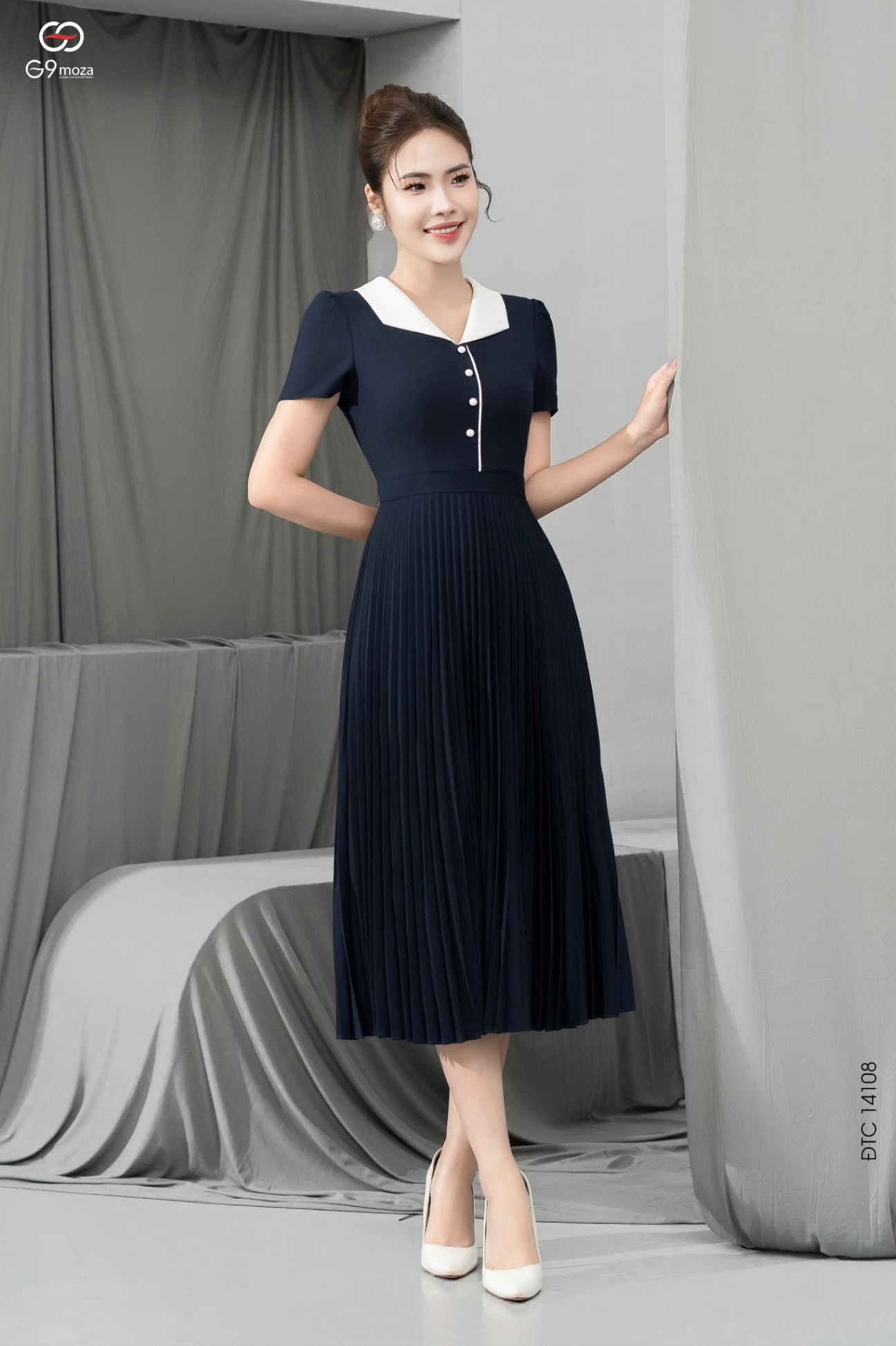 Đầm xếp ly tay ngắn 25S17ĐTCS14108-1