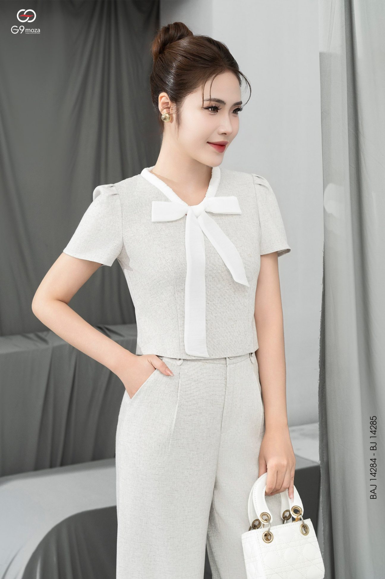 Áo kí giả dáng ngắn 25S56BAQ14284-1