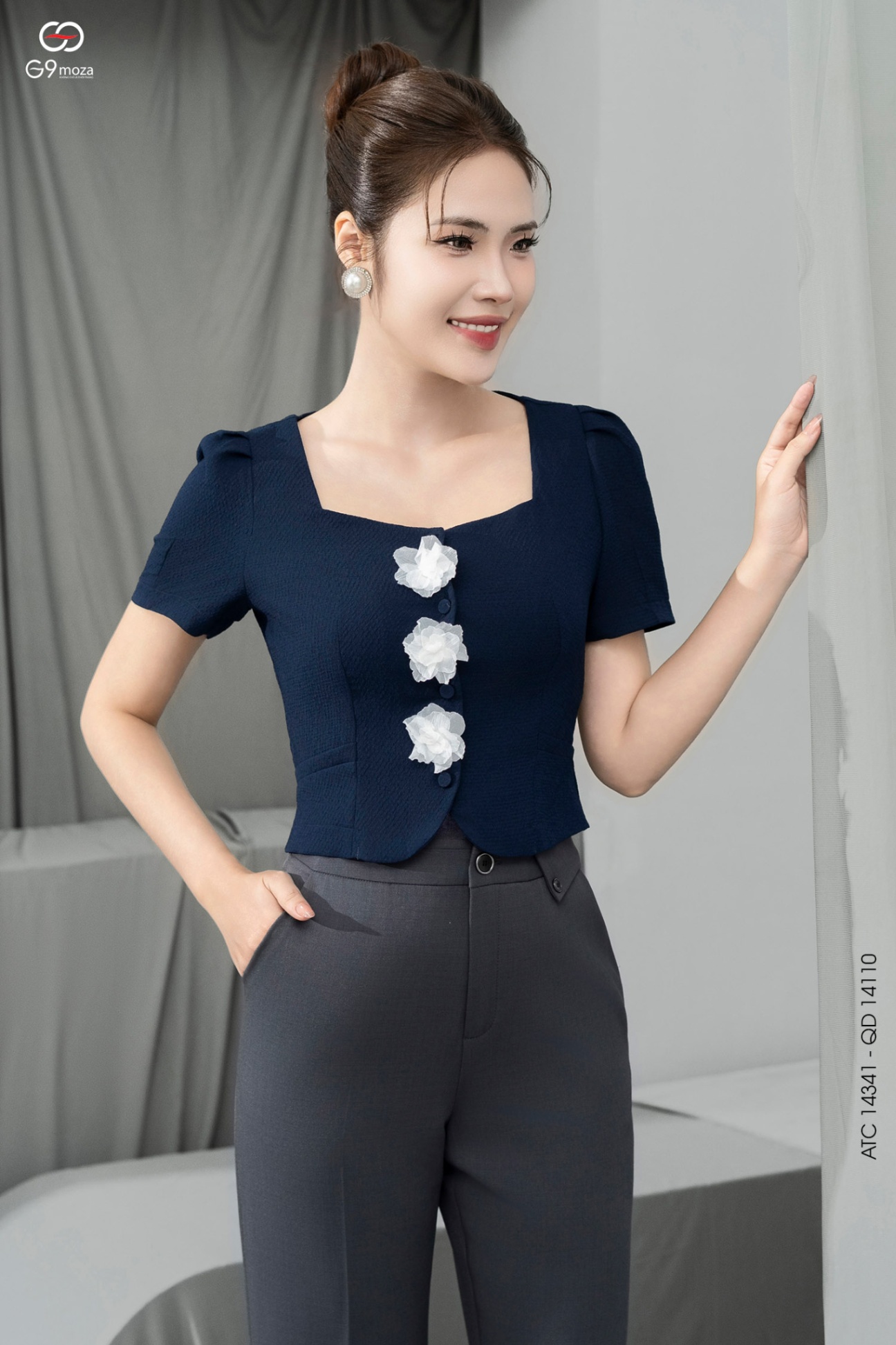 Áo sơ mi tay cộc dáng croptop 25S57ATCCR14341-1