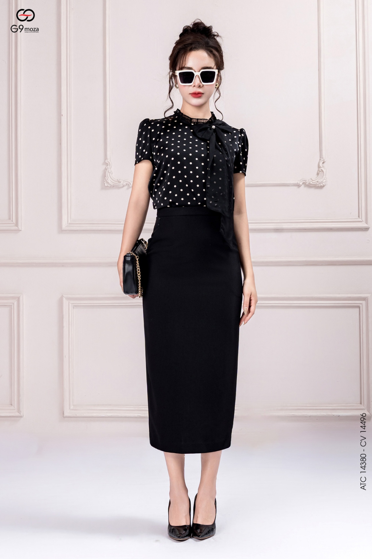 Áo tay cộc đính hoa 3D 25S16ATC14380-1