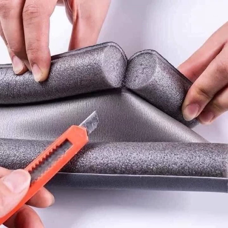 Tấm chắn cửa