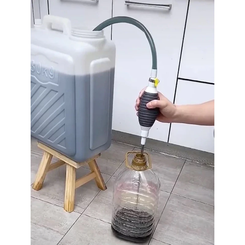 Dụng cụ hút chất lỏng