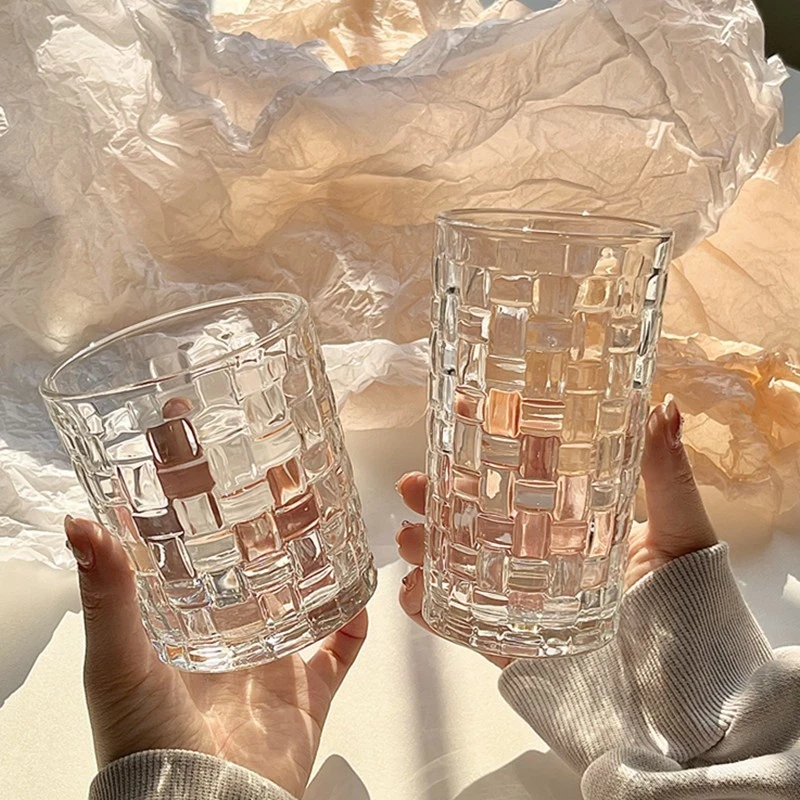 Cốc thủy tin vân lưới