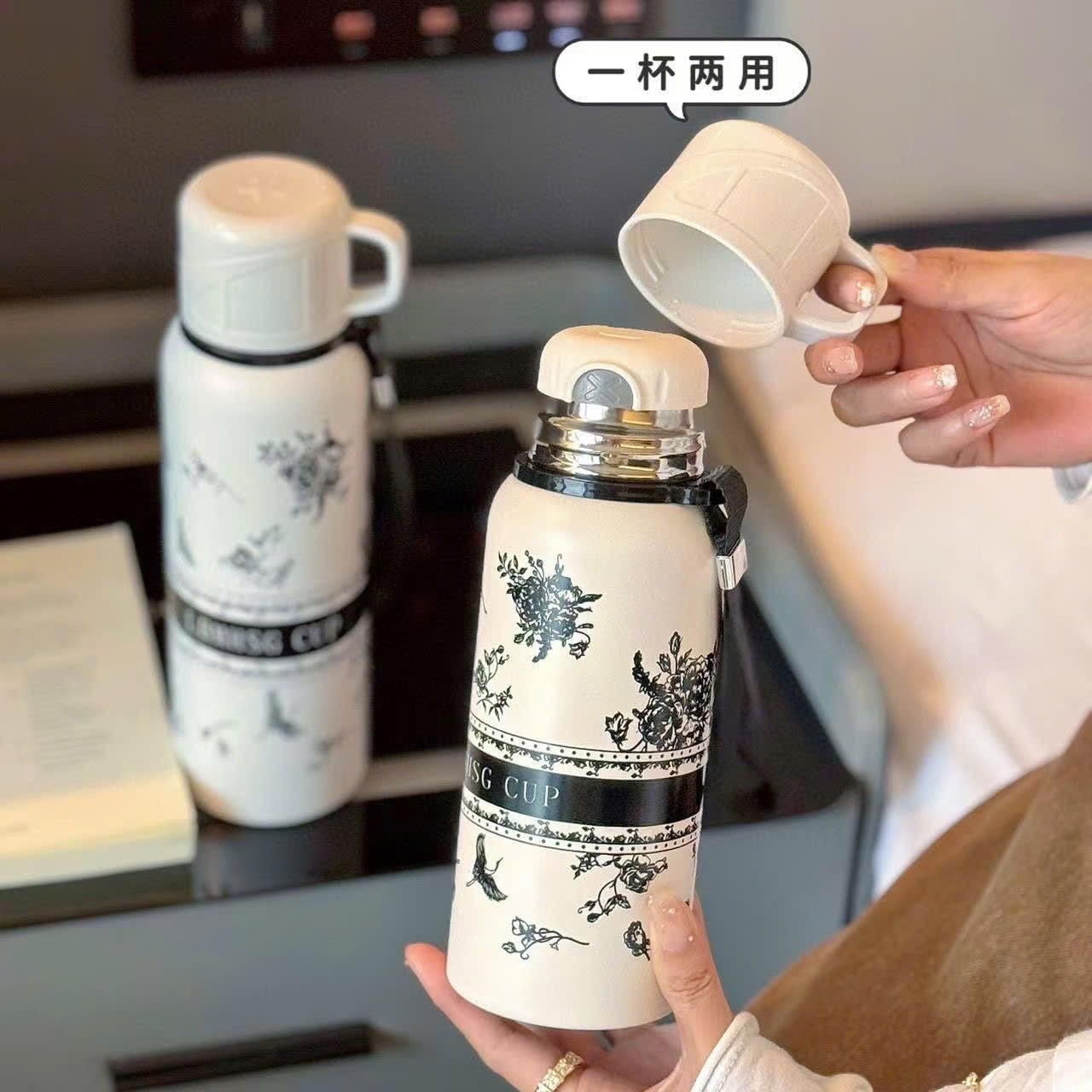 Bình giữ nhiệt kèm cốc hình hoa