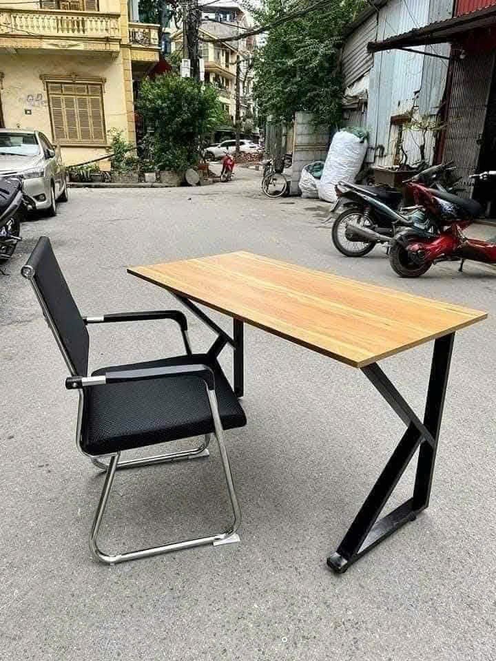 Bàn Làm Việc Chữ K