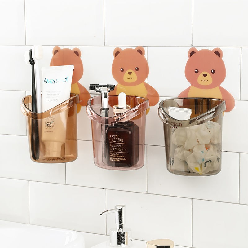 Cốc gấu dán tường