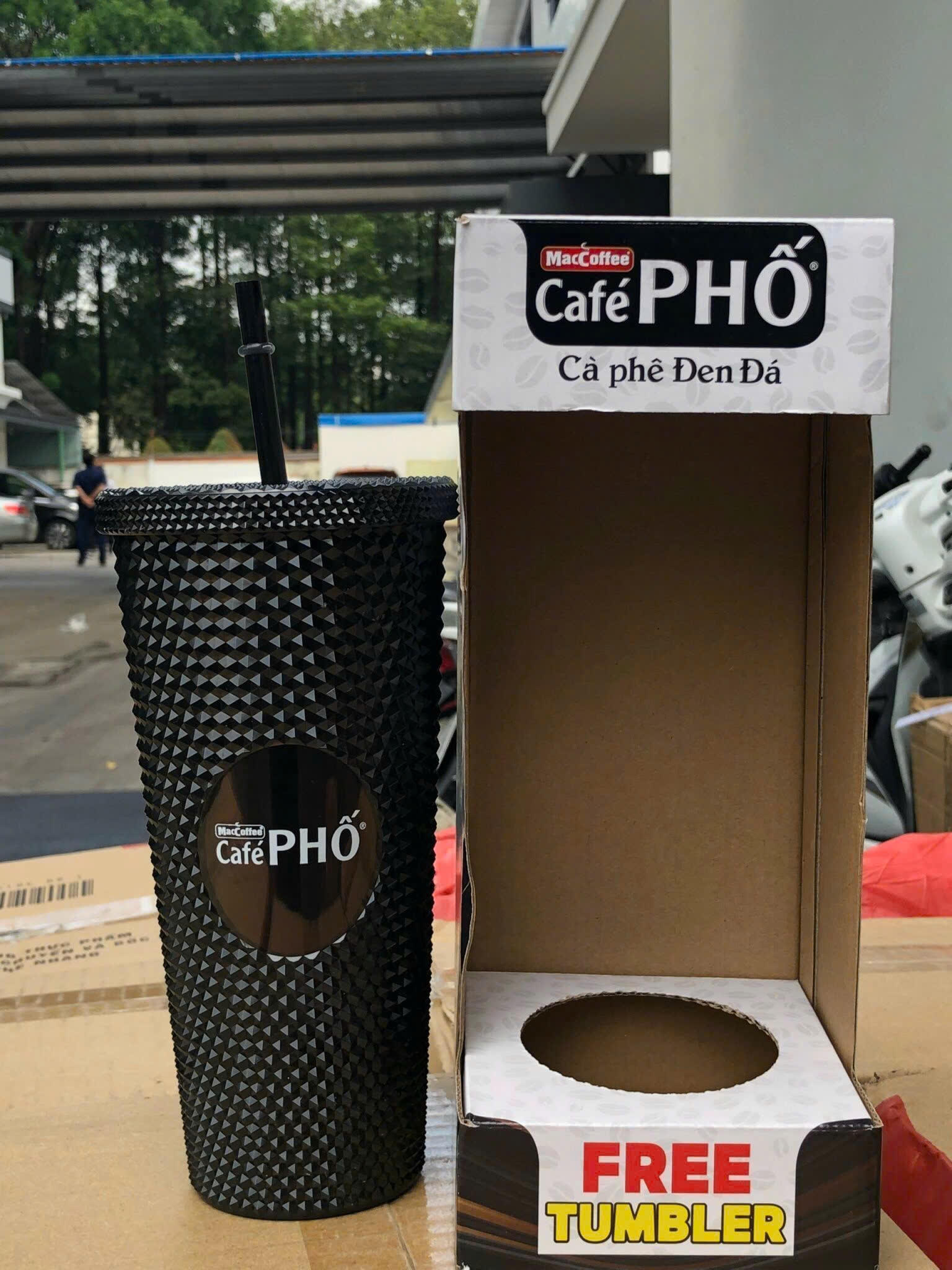 Ly CF Phố