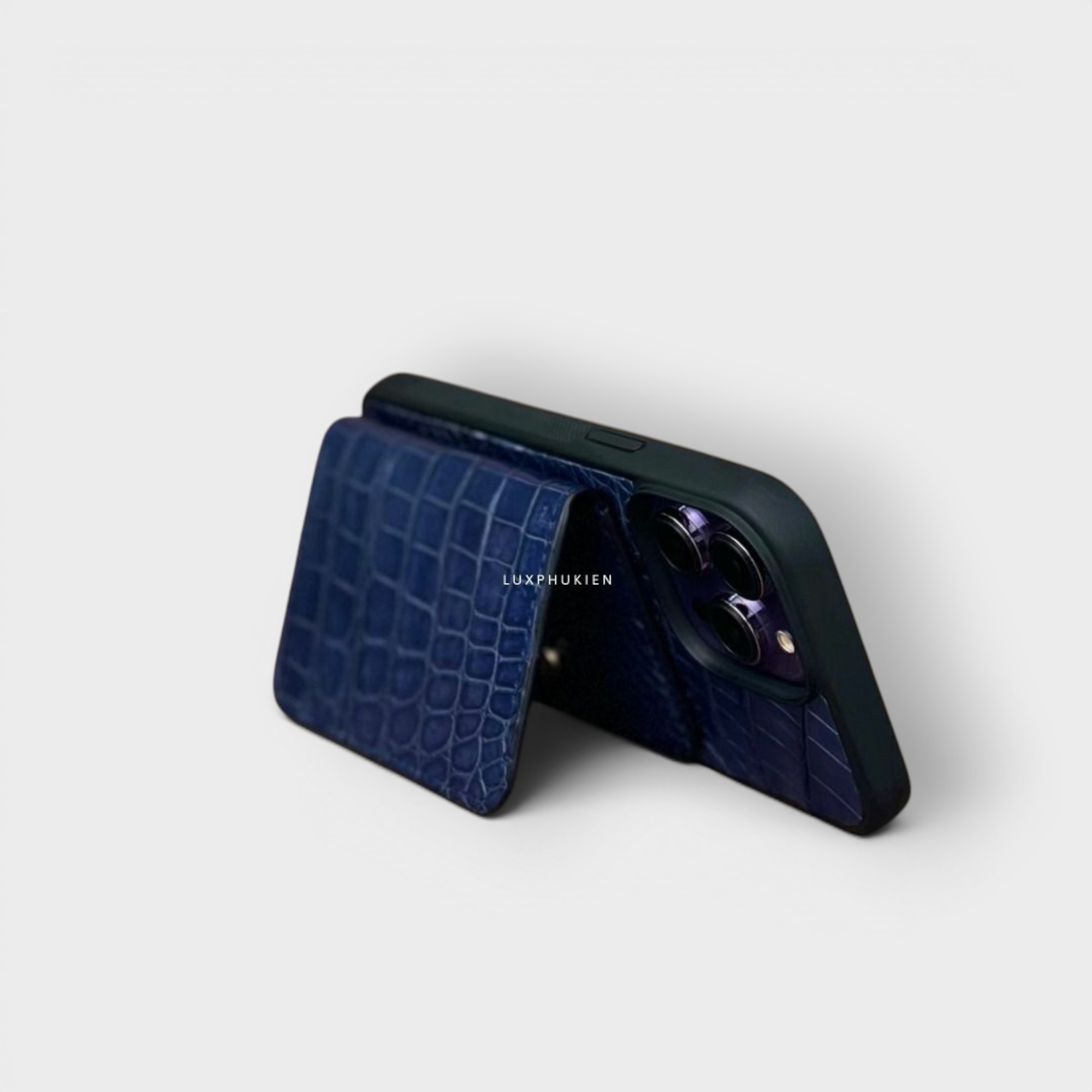 LS0264 - Ốp da thủ công viền đen ví Mini - Cá sấu - CS2 Xanh navy - 15 Promax